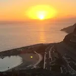 Beach&ocean Views *