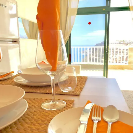 Apartment & Ocean Views Amadores